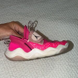 Kids Pink Nike Athletic sneakers toddler girl size 11 GUC